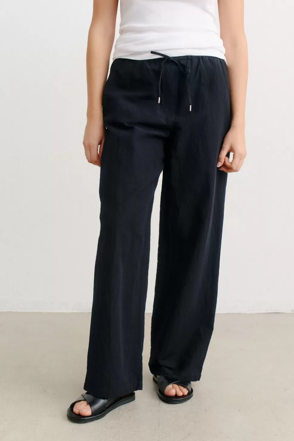 Women A Kind of Guise Pants>Besa Trousers
