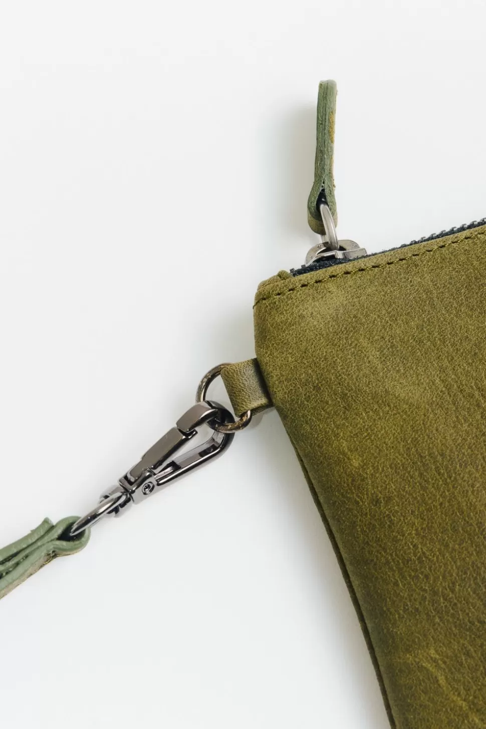 A Kind of Guise Leather Goods>Leather Pouch